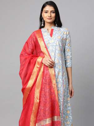 Women Grey & Off-White Floral Printed Suit